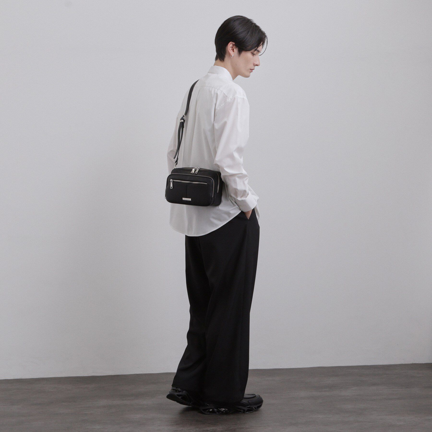 tk.TAKEO KIKUCHI「ポケットショルダーバッグ」|ショルダー・メッセンジャー|