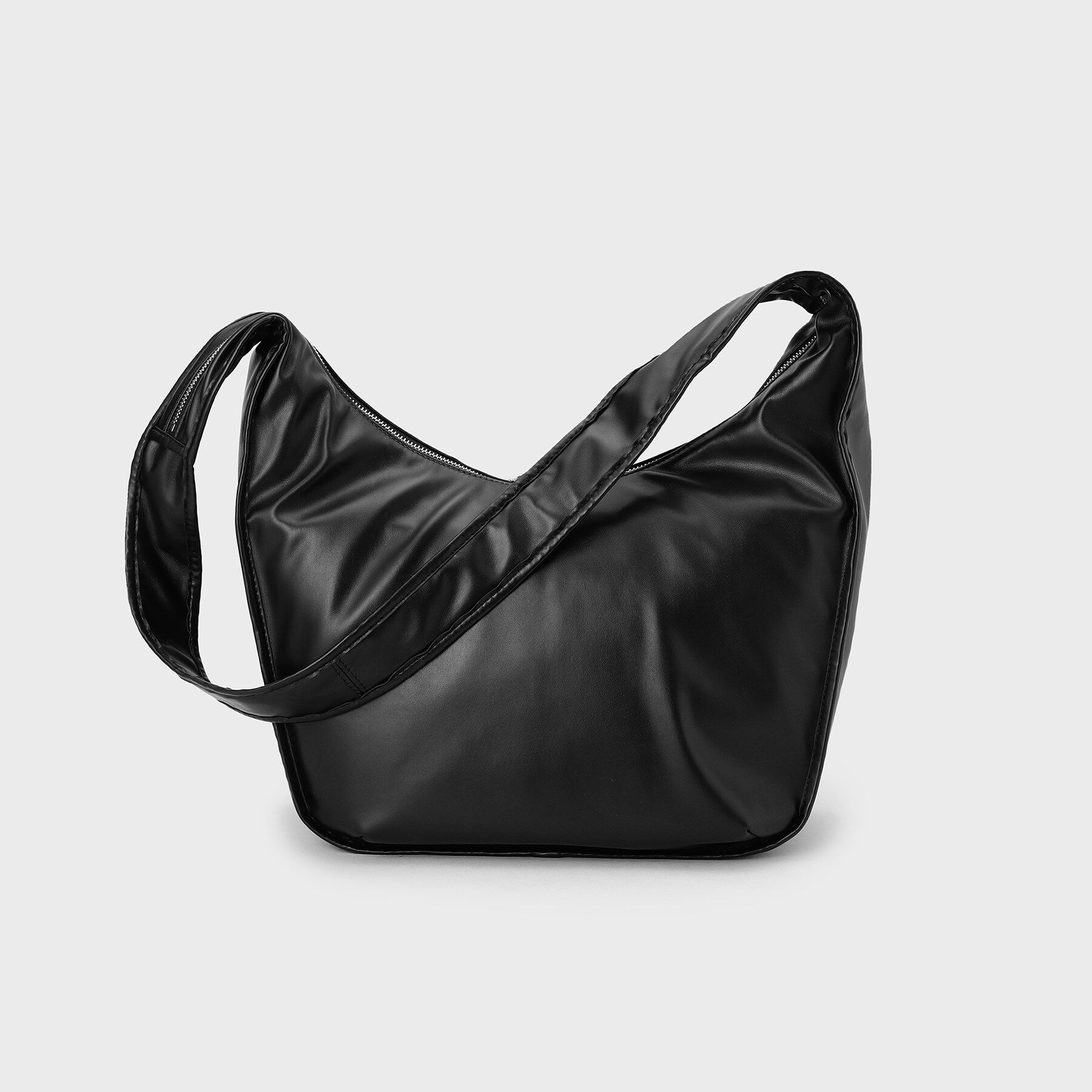 tk.TAKEO KIKUCHI「カーブワンショルダーバッグ」|ショルダー・メッセンジャー|