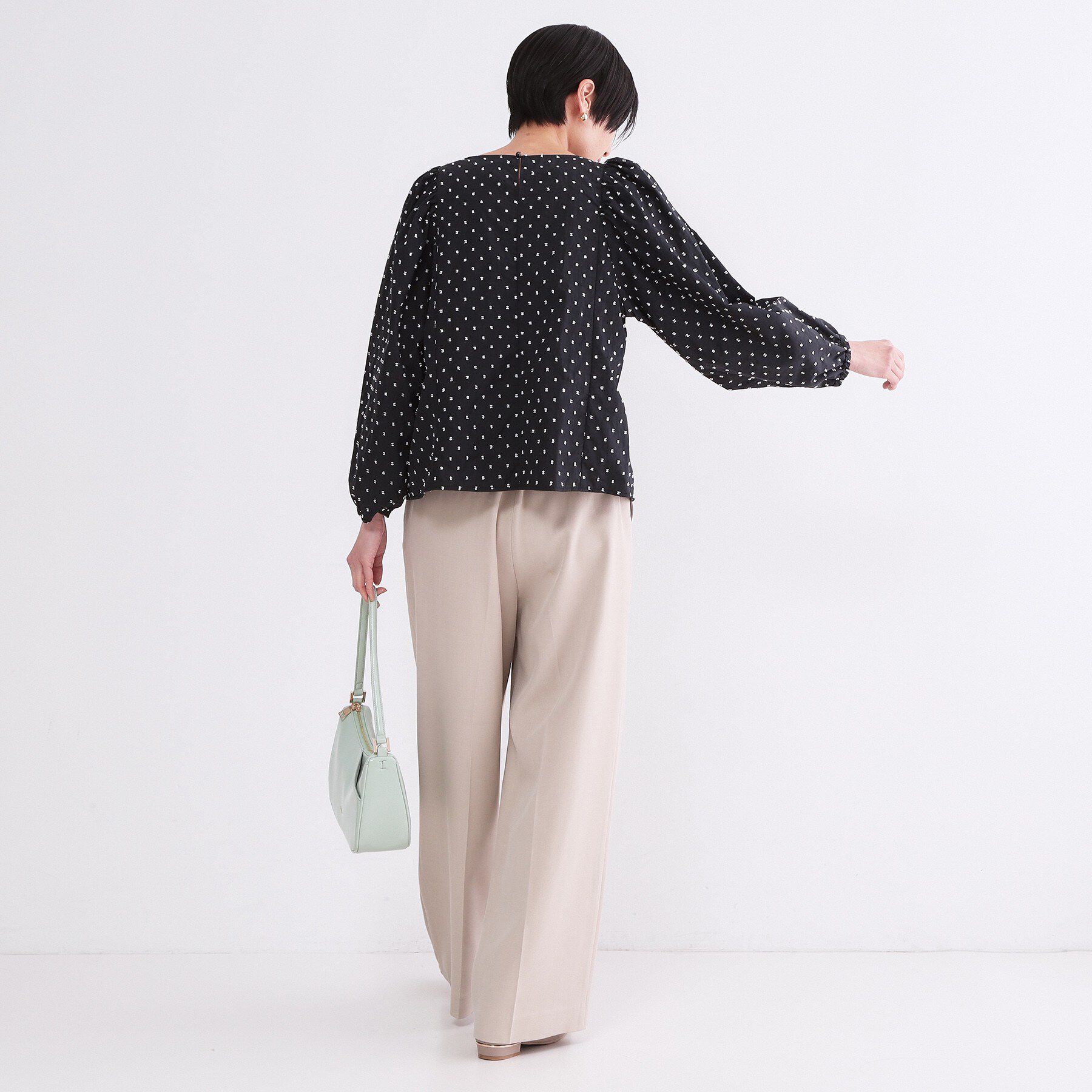 OPAQUE.CLIP「ドビードットパフスリーブブラウス【洗濯機OK】」|シャツ・ブラウス|