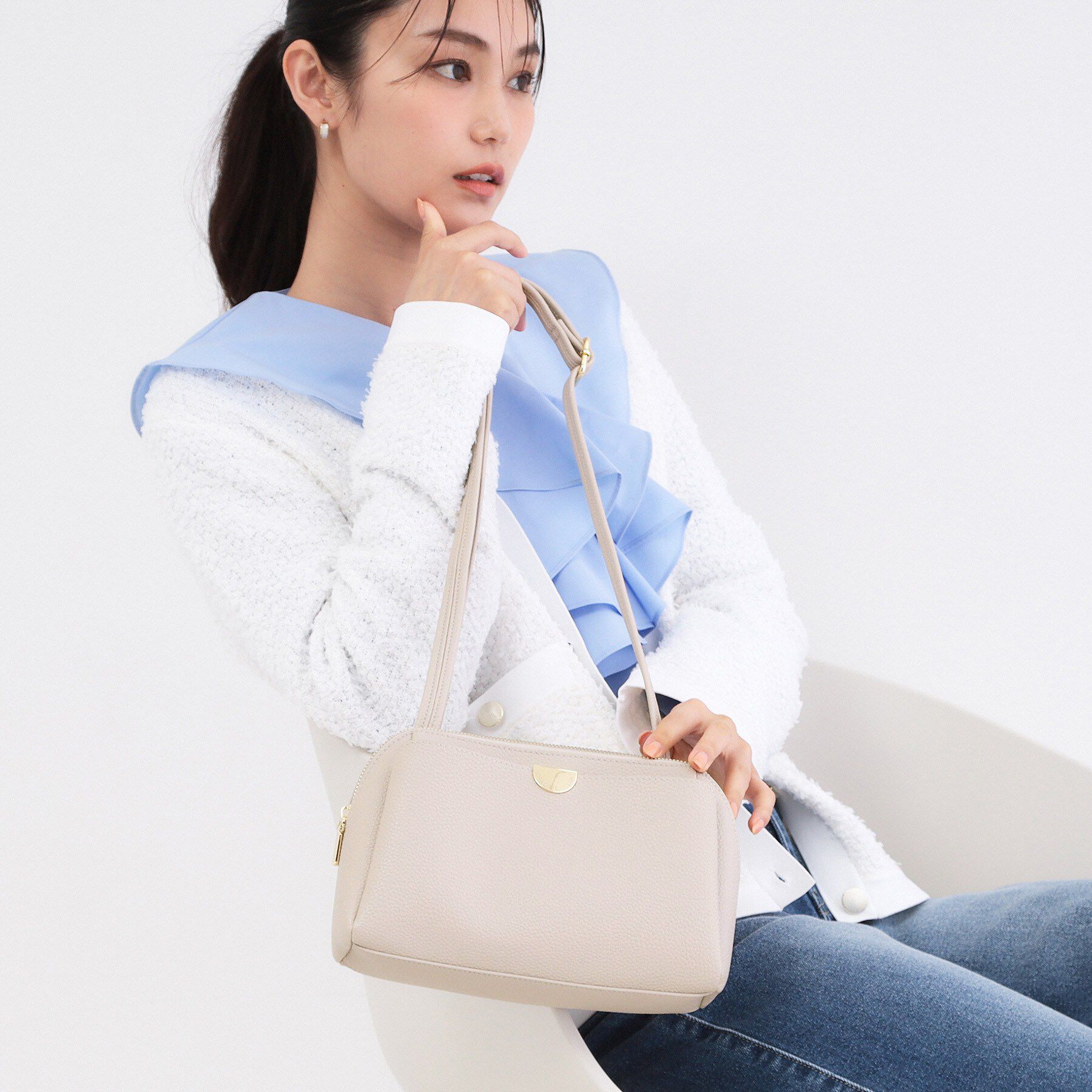 OPAQUE.CLIP「シュリンクメタルミニショルダー」|ショルダー・メッセンジャー|グレージュ(050)