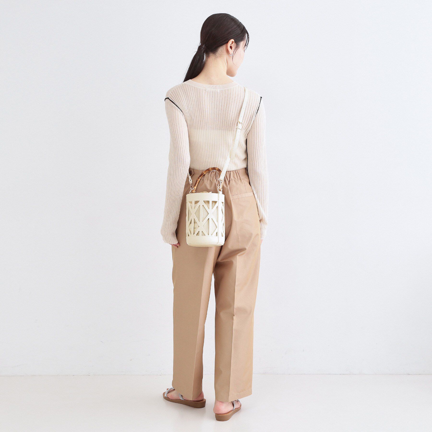 OPAQUE.CLIP「バンブーハンドルパンチングバケツ型バッグ」|ハンドバッグ|