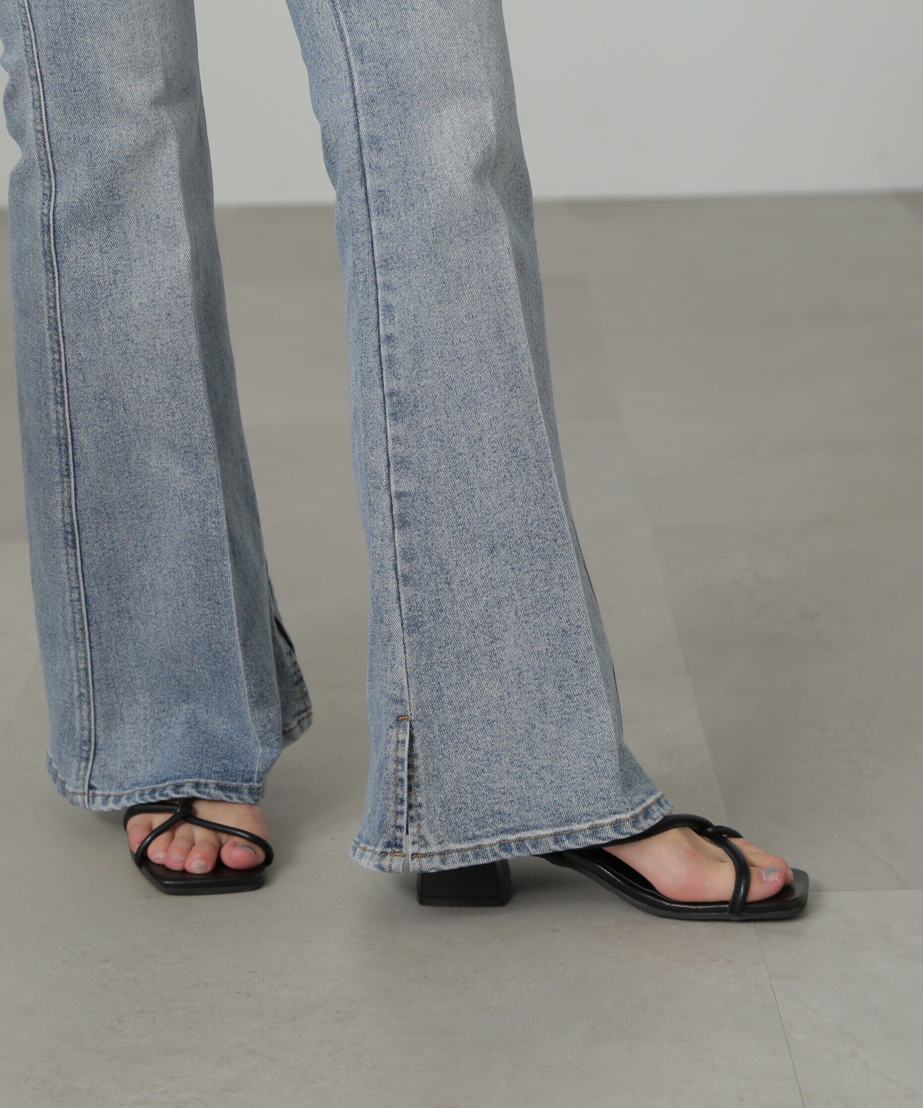  「[Sシリーズ対応商品]内スリットベルボトムデニムパンツ」|その他|