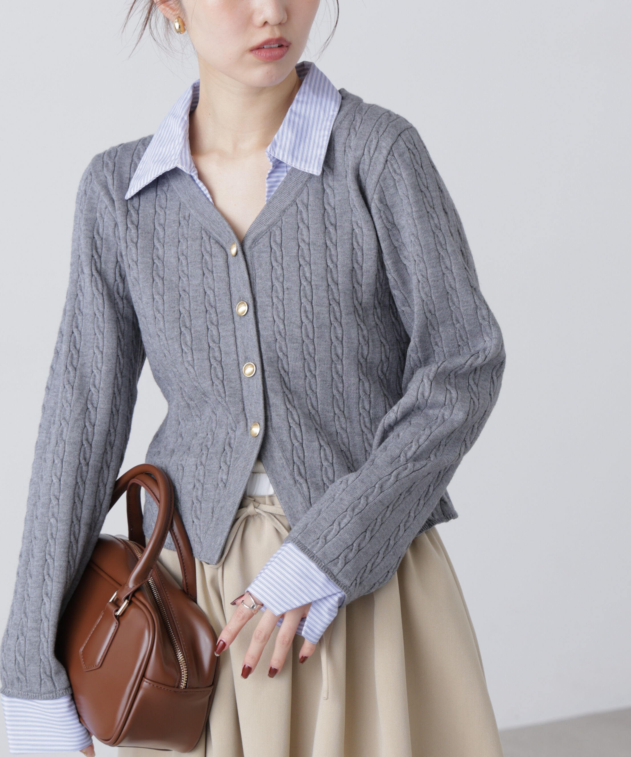  「シャツレイヤードゴールドボタンニット」|ニット・セーター|