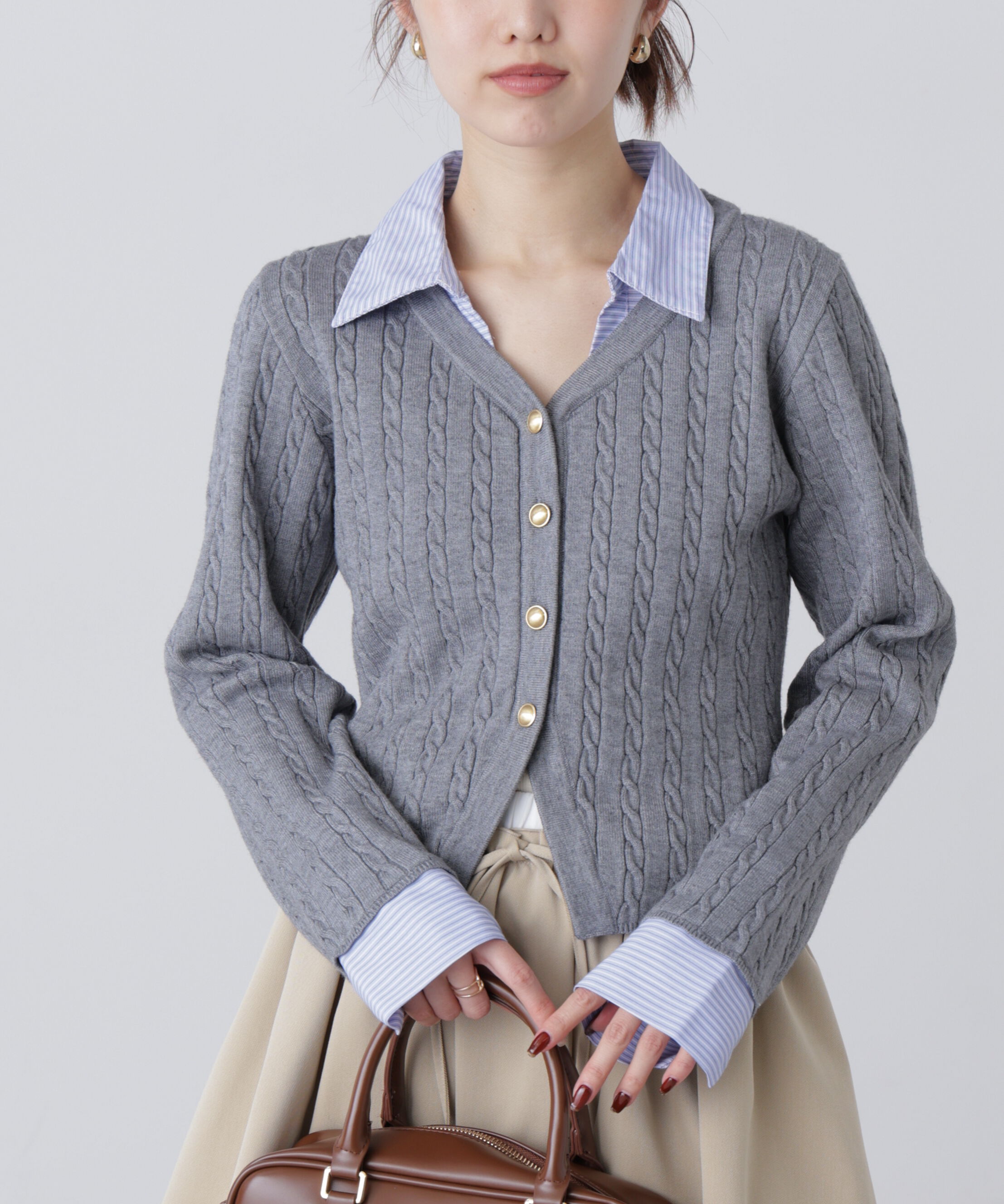  「シャツレイヤードゴールドボタンニット」|ニット・セーター|