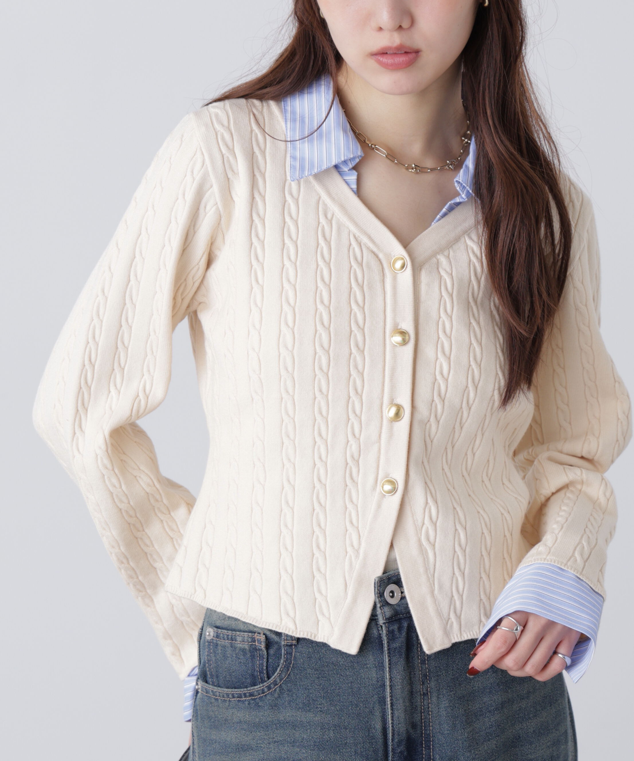  「シャツレイヤードゴールドボタンニット」|ニット・セーター|オフ