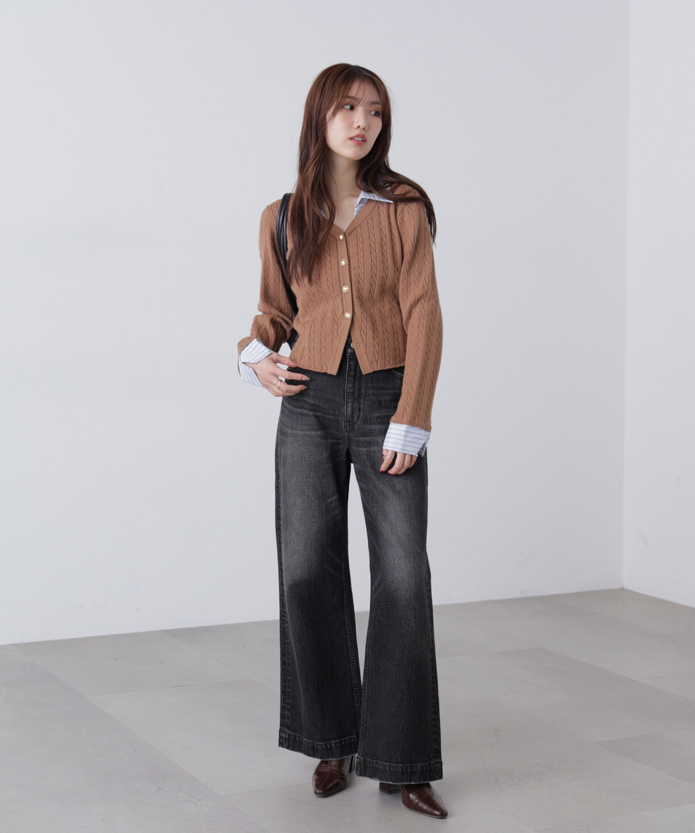  「シャツレイヤードゴールドボタンニット」|ニット・セーター|