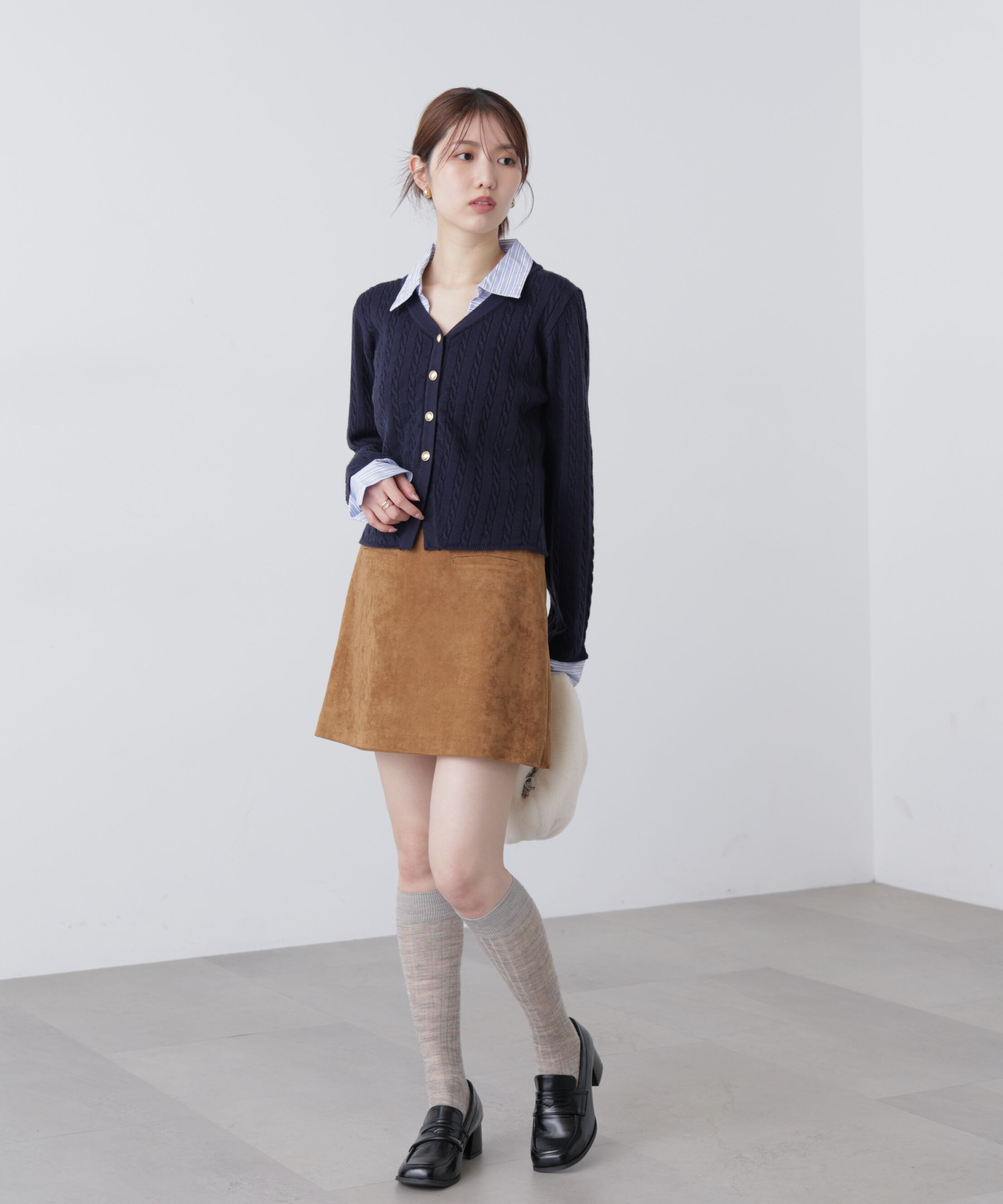  「シャツレイヤードゴールドボタンニット」|ニット・セーター|