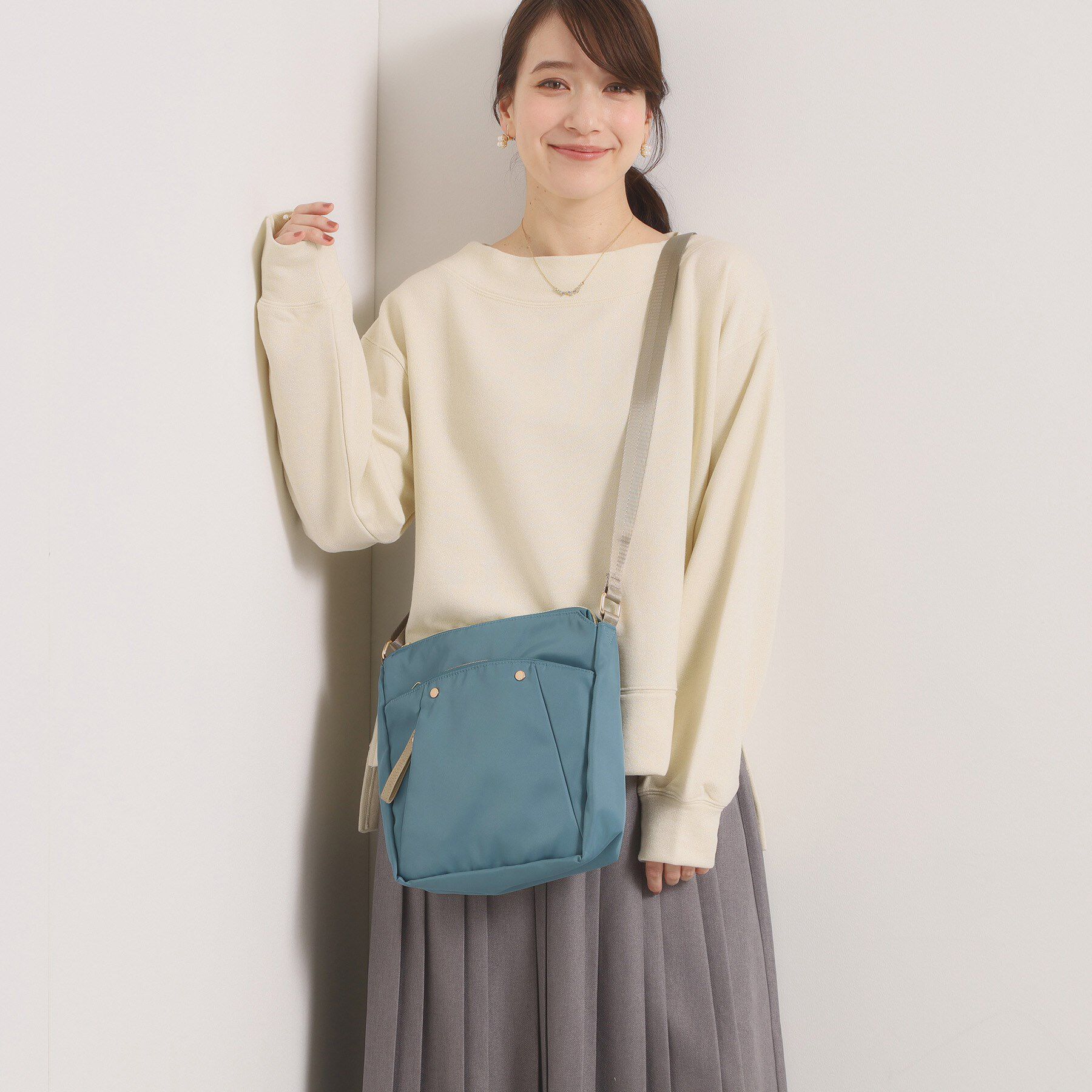 ITS&rsquo;DEMO「【6ポケット】ルニコ縦型ショルダー」|ショルダー・メッセンジャー|