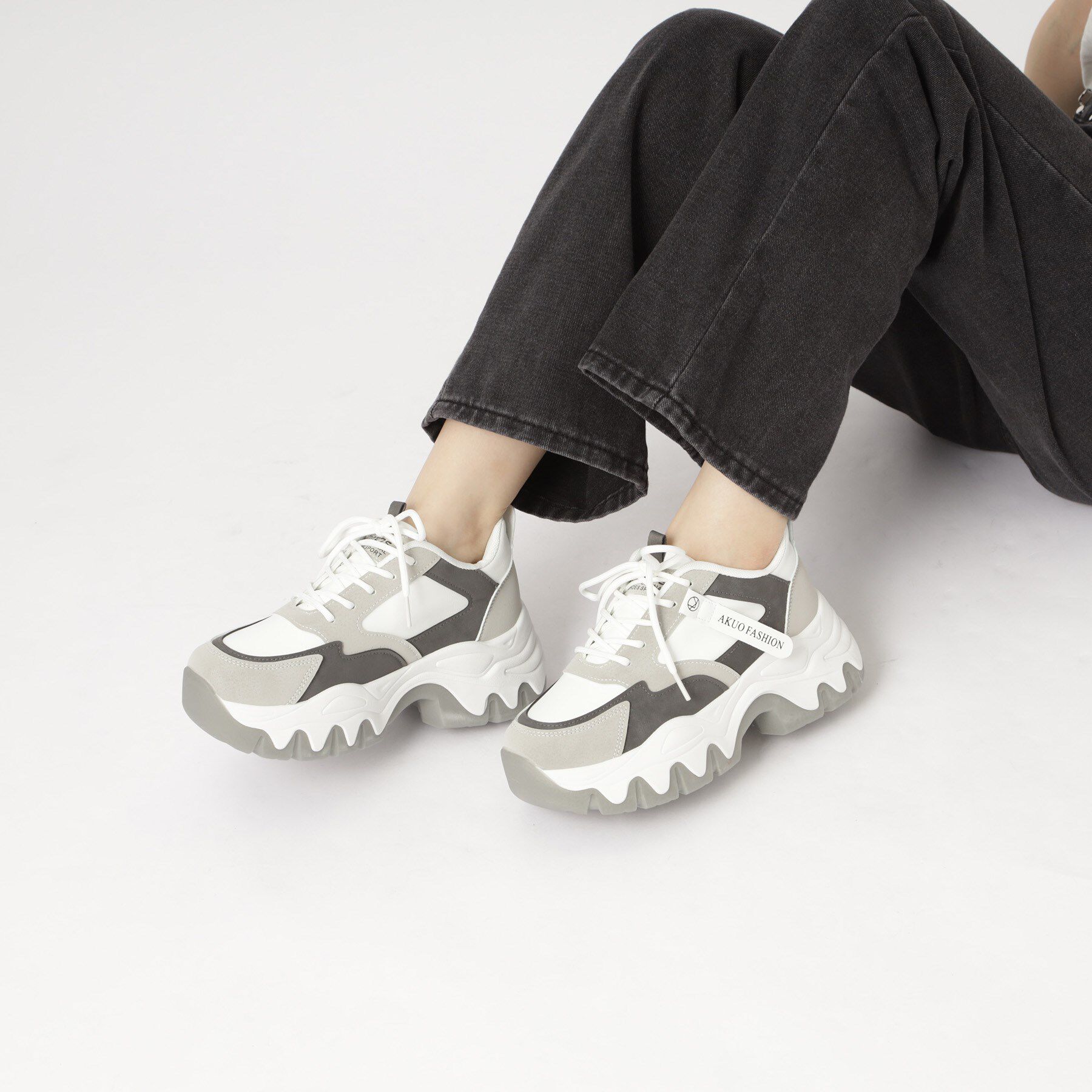 csT&P「厚底凸凹ソールスニーカー」|スニーカー|