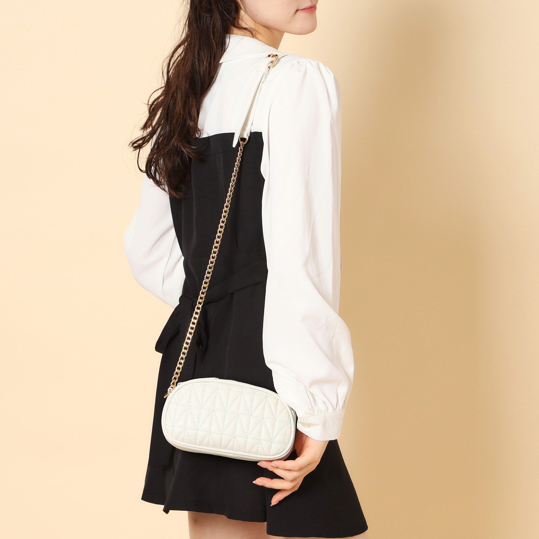 Ober Tashe「チェーン使いキルティングショルダー」|ショルダー・メッセンジャー|