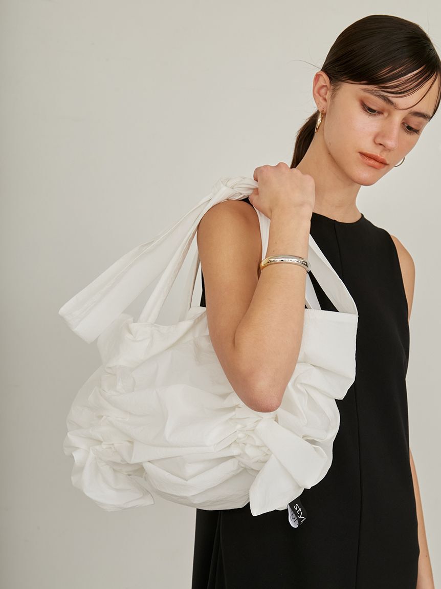 styling/「【S/S(エスバイエス)】＜ウォッシャブル・撥水＞ギャザーバッグ」|ショルダー・メッセンジャー|WHT