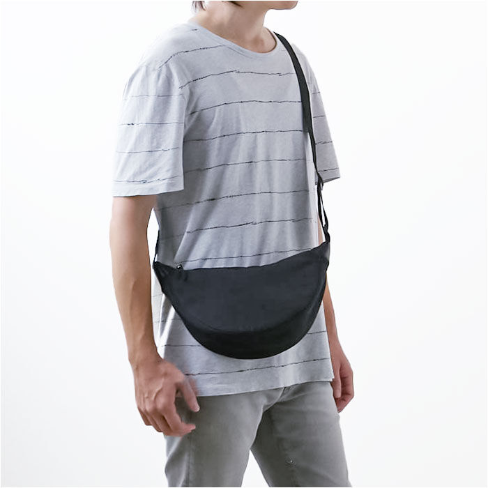 BACKYARD FAMILY「ボディバッグ 軽量 通販 バナナショルダー ボディーバッグ ワンショルダー ショルダーバッグ」|ショルダー・メッセンジャー|