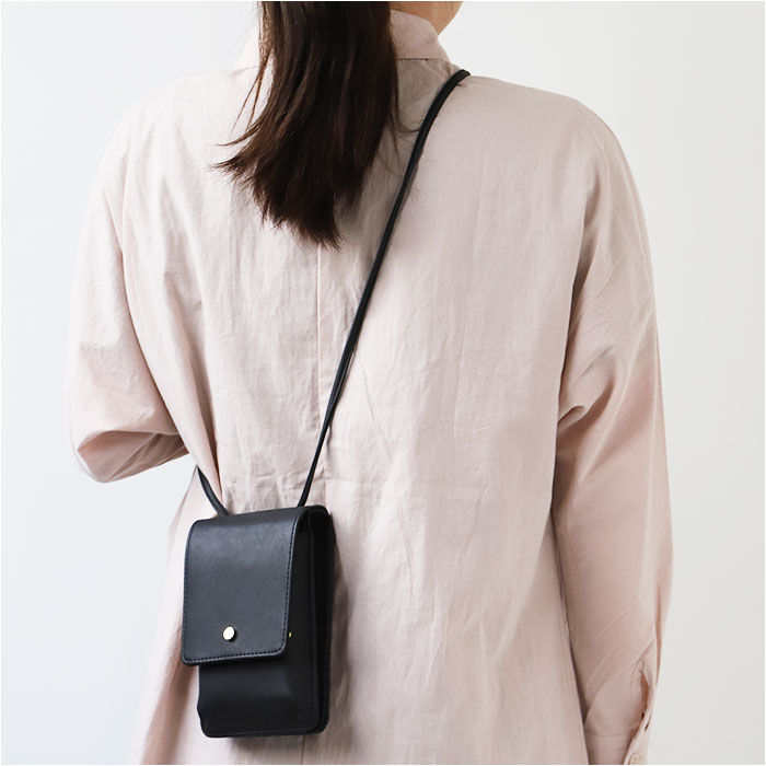 BACKYARD FAMILY「Lafiel ラフィール お財布ポシェット スマホ 通販 ポシェット 財布 お財布 小銭入れ」|ショルダー・メッセンジャー|