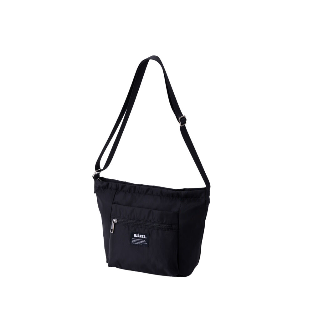 BACKYARD FAMILY「ショルダーバッグ 斜めがけバッグ 通販 HJARTA ヤッタ ショルダートートM ショルダーバック」|ショルダー・メッセンジャー|ブラック1