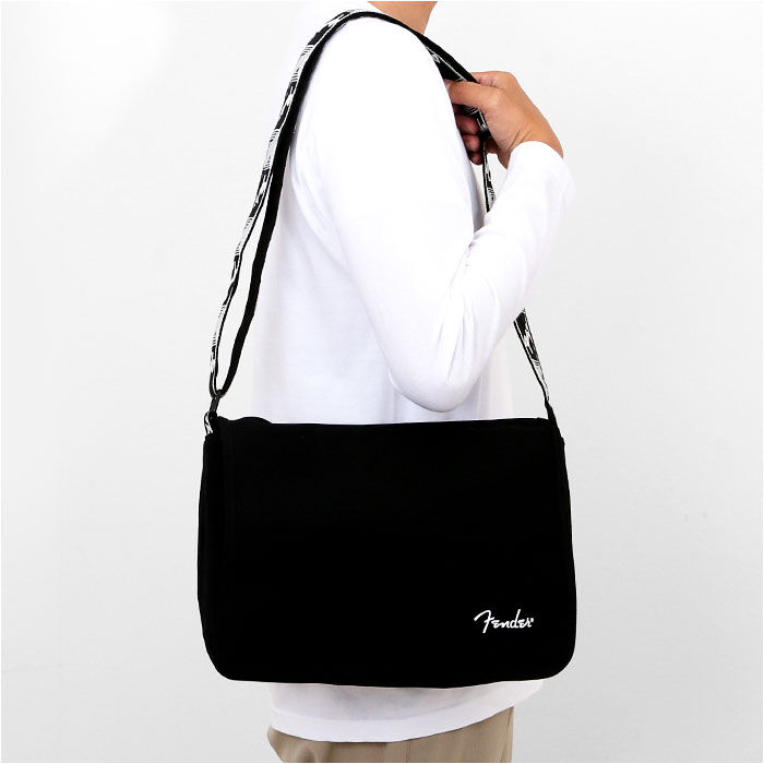 BACKYARD FAMILY「fender フェンダー バッグ 950-6004 通販 ショルダーバッグ ボディバッグ」|ショルダー・メッセンジャー|