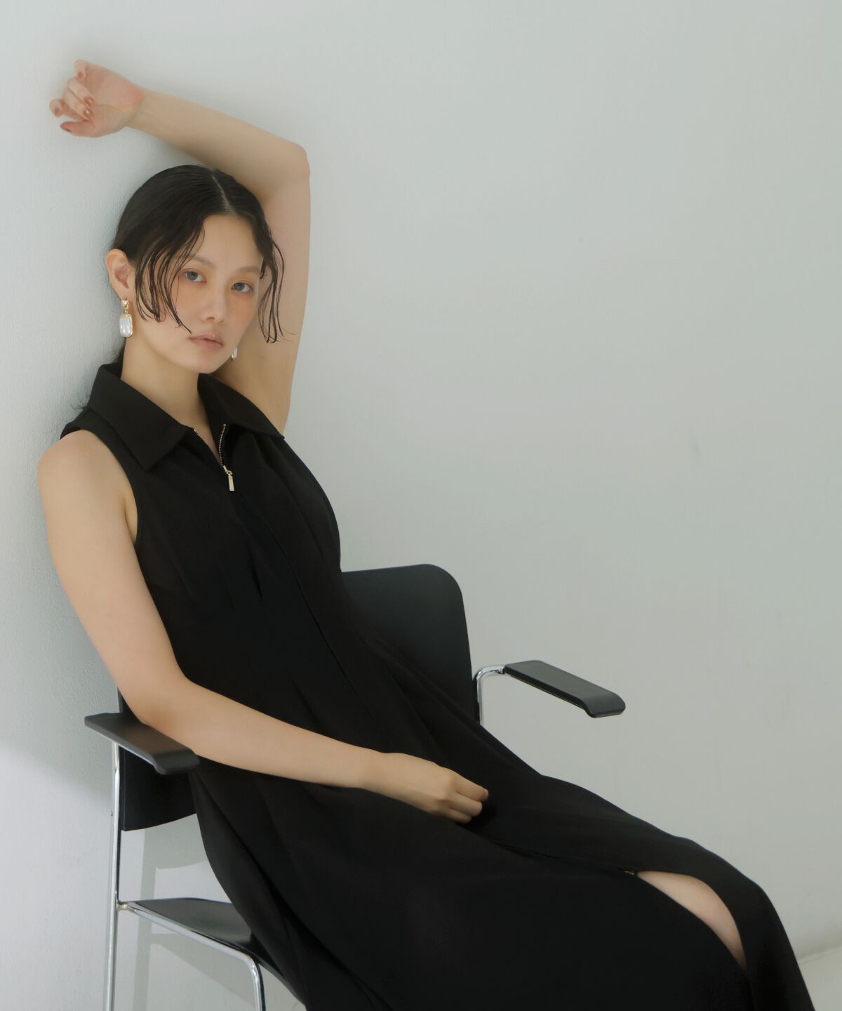 アンドクチュール「ウエストタックセンターZIPワンピース」|ワンピース|