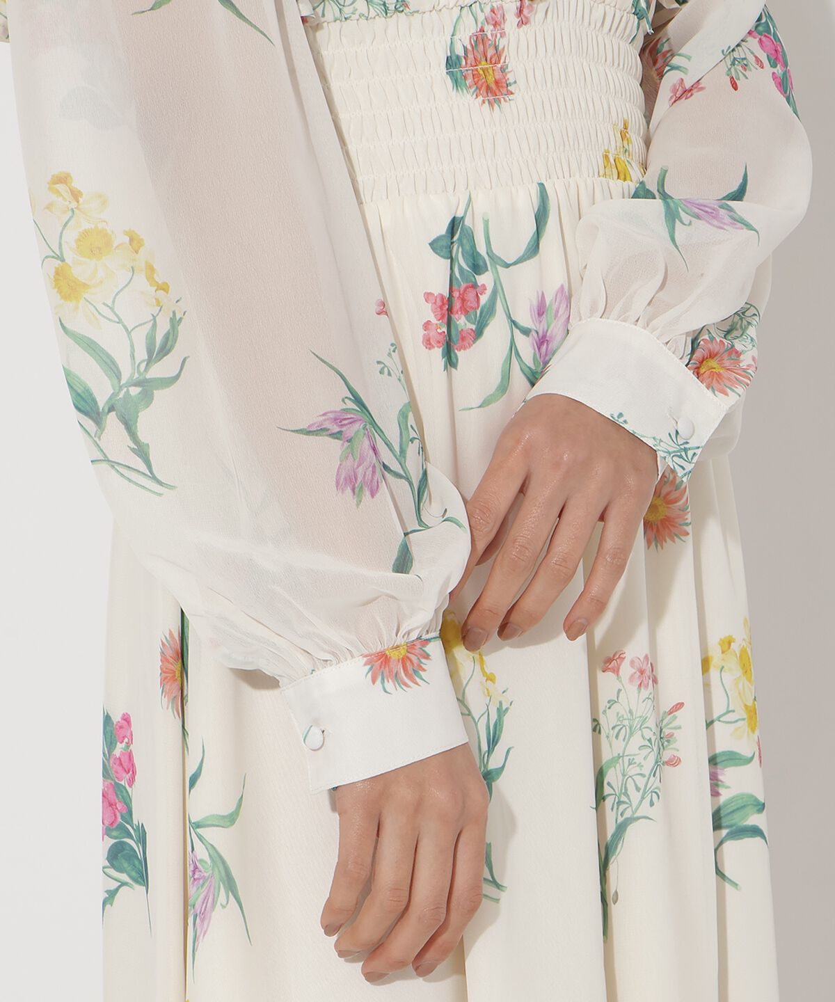 アンドクチュール「フリルケープフラワープリントワンピース」|ワンピース|