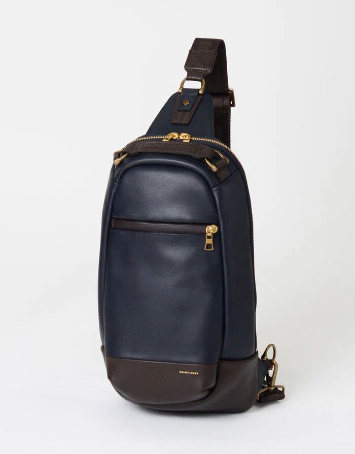 master-piece「gloss スリングバッグ」|ショルダー・メッセンジャー|ネイビー