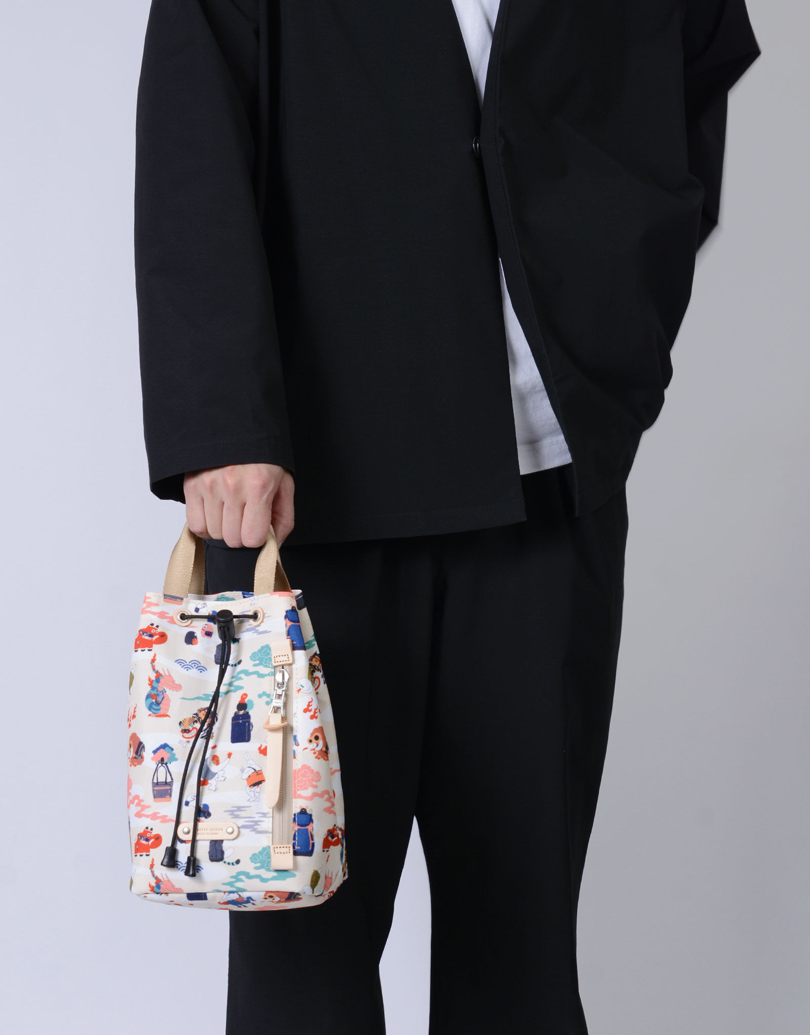 master-piece「ムネアツシ &times; master-piece ドロースリングショルダーバッグ」|ショルダー・メッセンジャー|