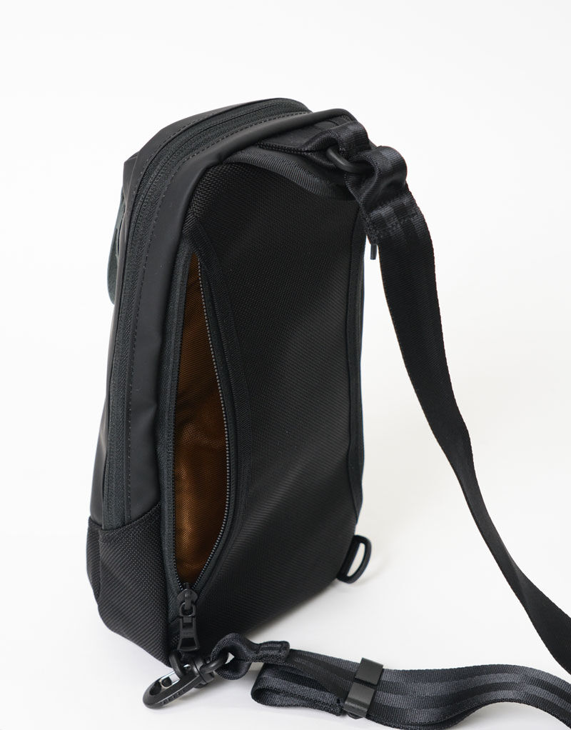 master-piece「slick スリングバック」|ショルダー・メッセンジャー|