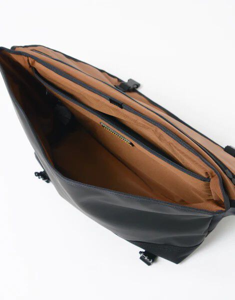 master-piece「slick メッセンジャーバッグ」|ショルダー・メッセンジャー|