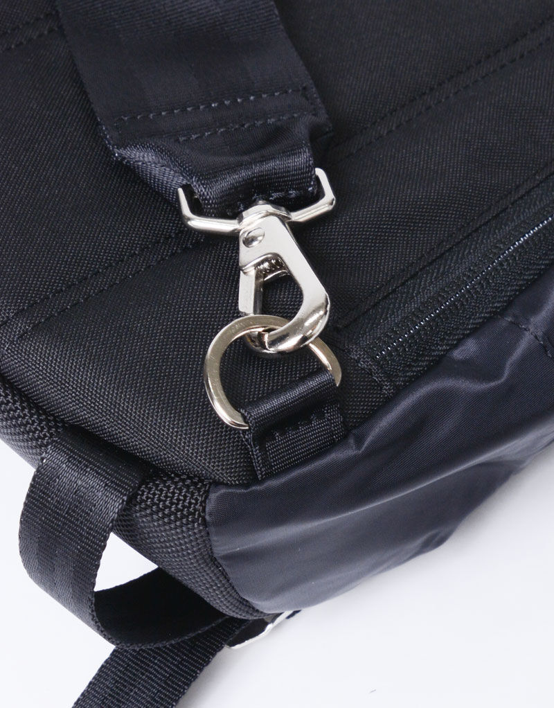 master-piece「Lightning スリングバッグ」|ショルダー・メッセンジャー|