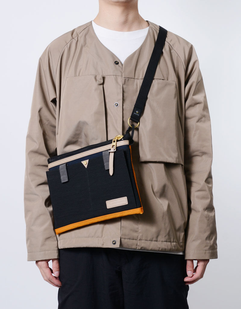 master-piece「link サコッシュ」|ショルダー・メッセンジャー|ｸﾛC