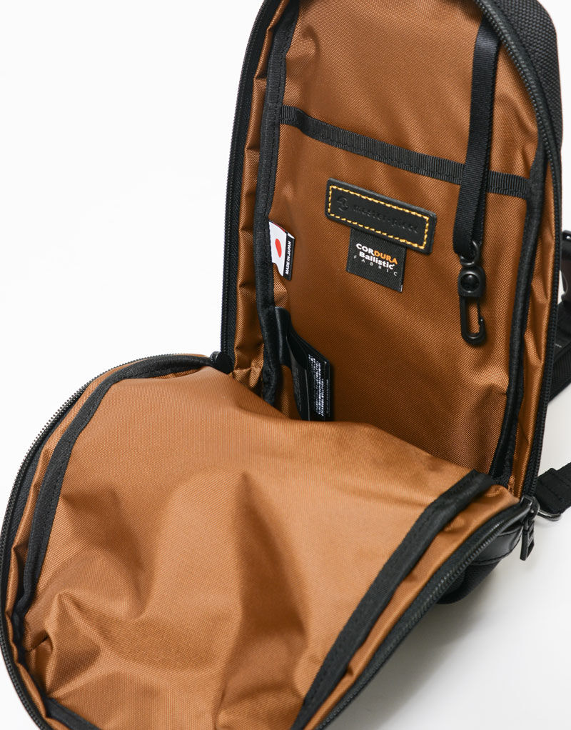 master-piece「Progress tough スリングバッグ」|ショルダー・メッセンジャー|