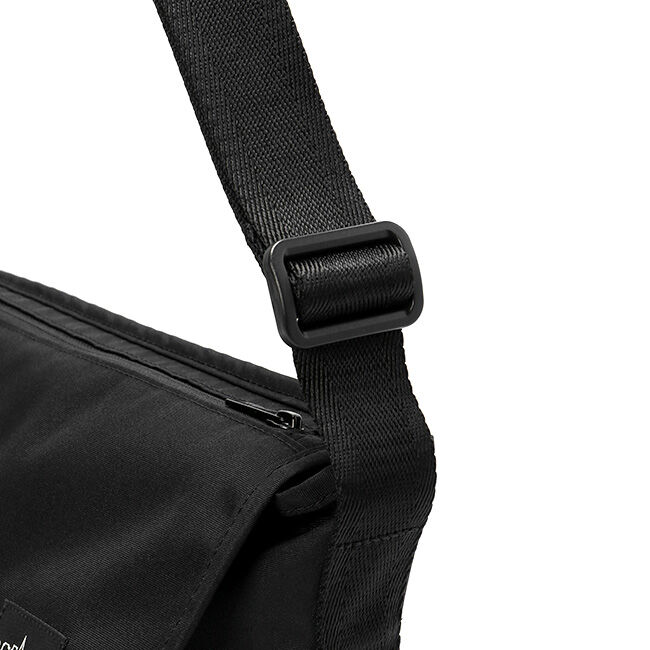Manhattan Portage BLACK LABEL「STANDARD MESSENGER BAG(XS) CORDURA 305P」|ショルダー・メッセンジャー|