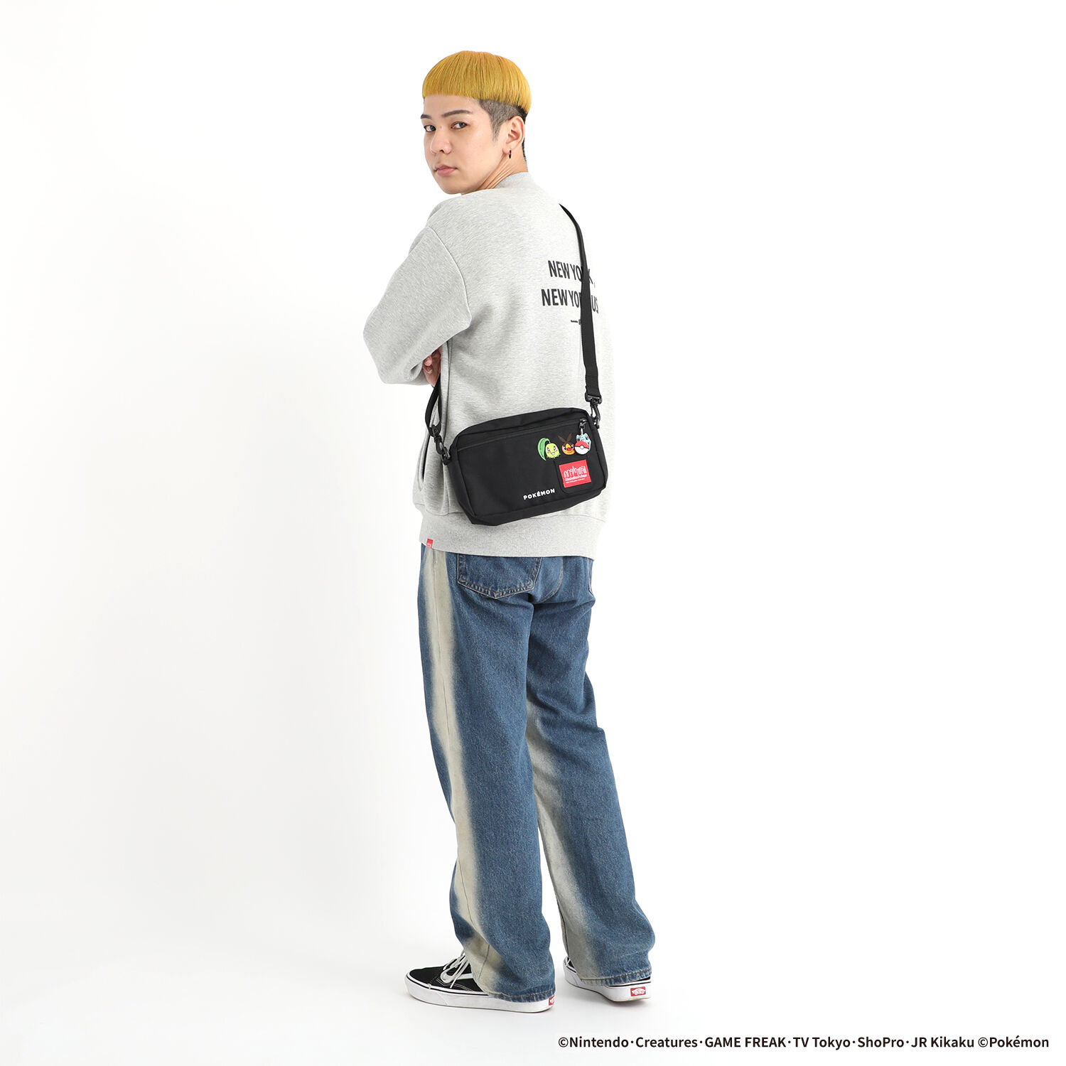 Manhattan Portage「JOGGER (L) JPN VER 2 Pokemon 25 ZA」|ショルダー・メッセンジャー|
