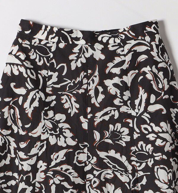 quaranciel「quaranciel:〈洗濯機可能〉リーフプリント セミフレア ロング スカート」|スカート|