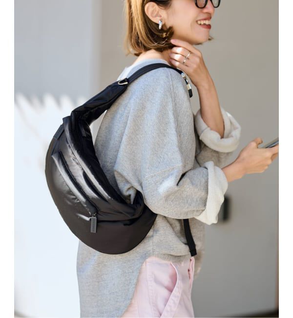 FRAMeWORK「NOMADIS/ノマディス SLINGO」|ショルダー・メッセンジャー|