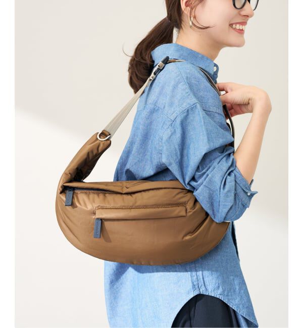 FRAMeWORK「NOMADIS/ノマディス SLINGO」|ショルダー・メッセンジャー|キャメル