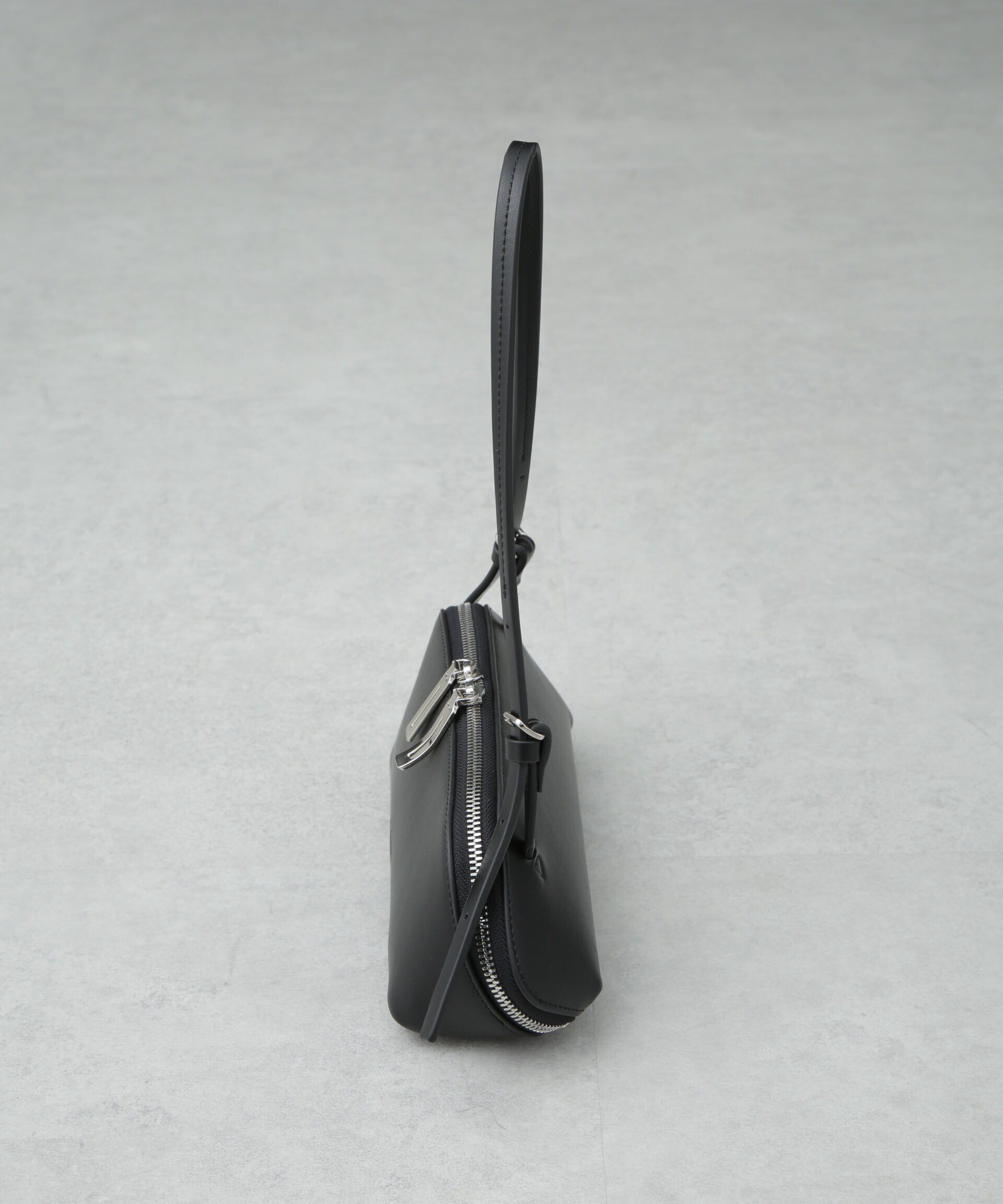 nano･universe「ADD CULUMN/FIGRE ONE SHLD S」|ショルダー・メッセンジャー|