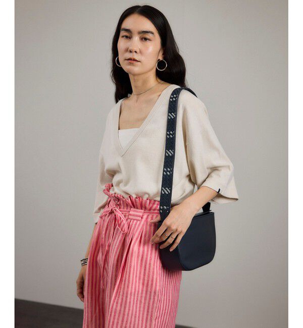 SALON adam et rope'「【IKORRE（イコーレ）】FULL GRAINED LEATHER BAG」|ショルダー・メッセンジャー|ネイビー(40)