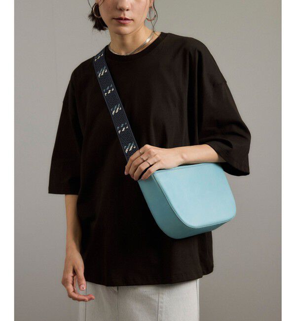 SALON adam et rope'「【IKORRE（イコーレ）】FULL GRAINED LEATHER BAG」|ショルダー・メッセンジャー|