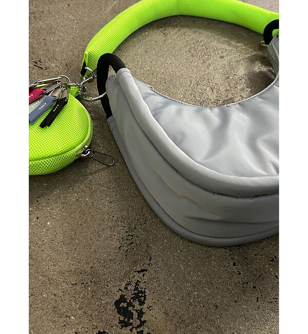 NOMINE「【cheek】round 2WAY shoulder 2WAY ハーフムーン型」|ショルダー・メッセンジャー|