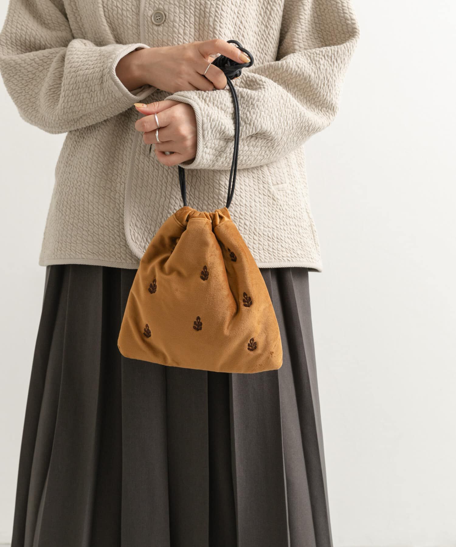 URBAN RESEARCH DOORS「『別注』beej&times;DOORS　刺繍巾着バッグ」|ショルダー・メッセンジャー|