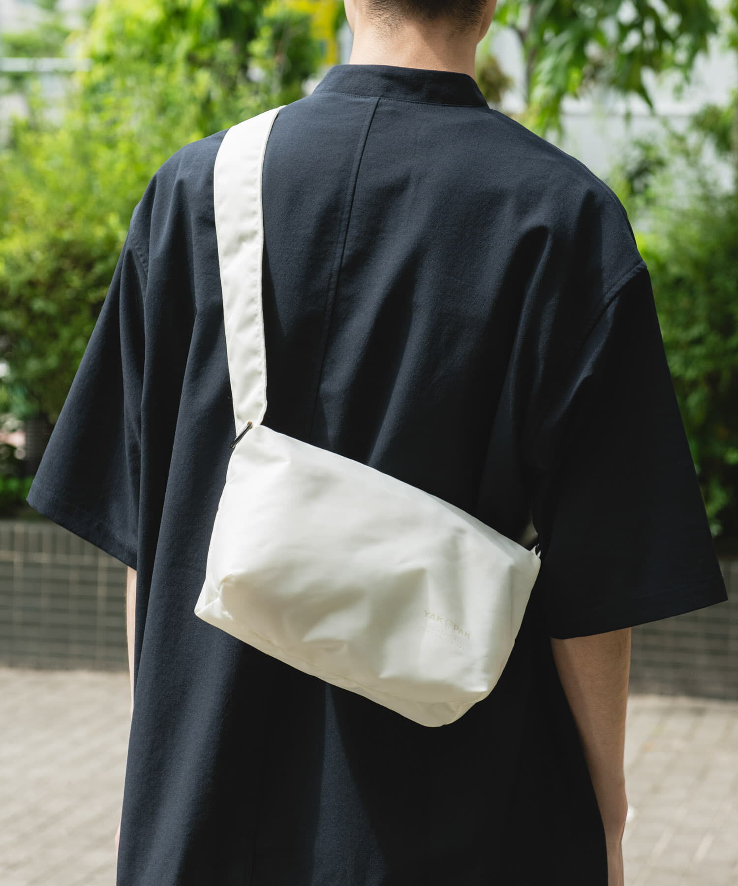 URBAN RESEARCH DOORS「『別注』YAKPAK&times;DOORS　SHOULDER BAG S」|ショルダー・メッセンジャー|