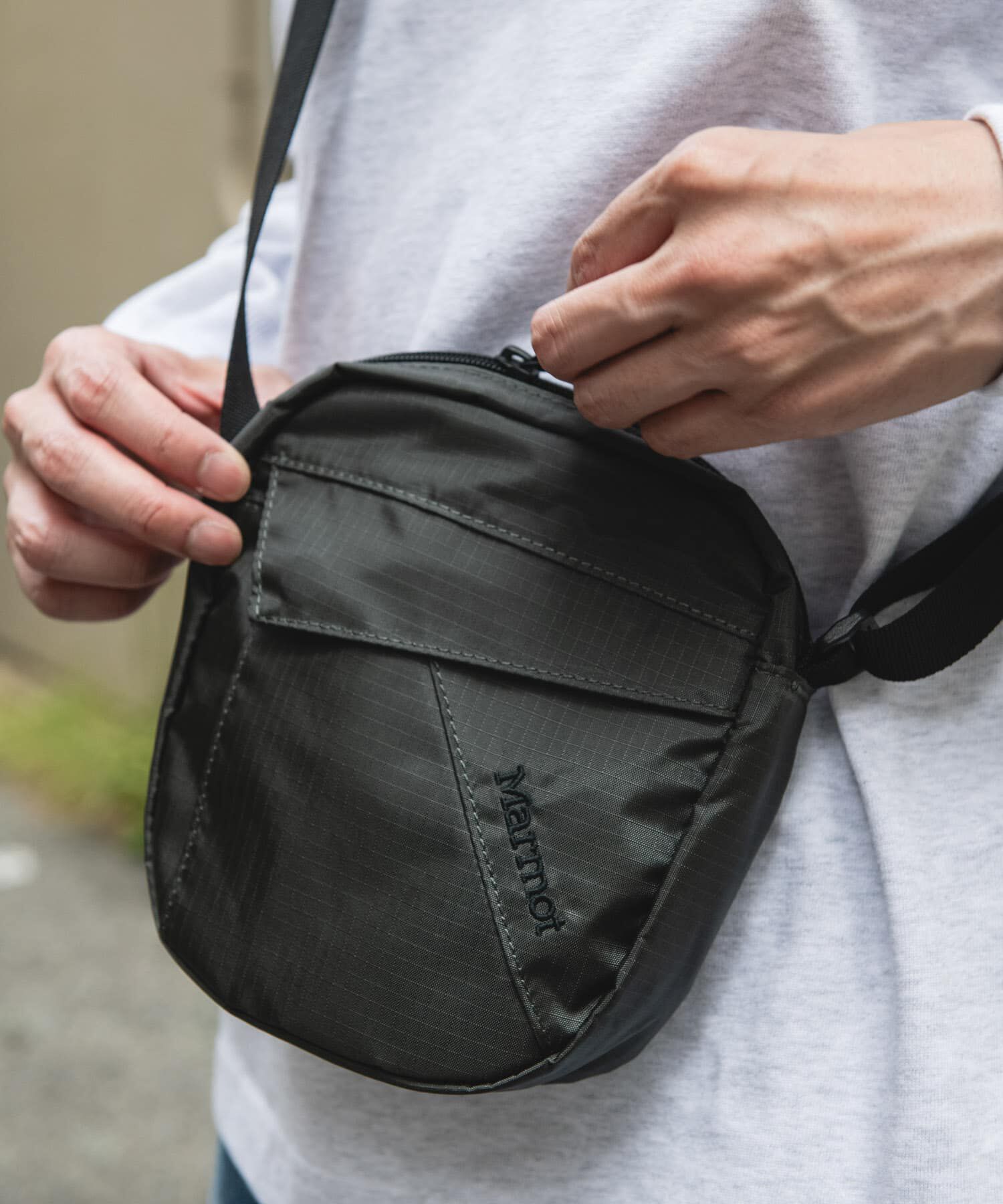 URBAN RESEARCH DOORS「『別注』Marmot&times;DOORS　Ripstop Shoulder Bag」|ショルダー・メッセンジャー|