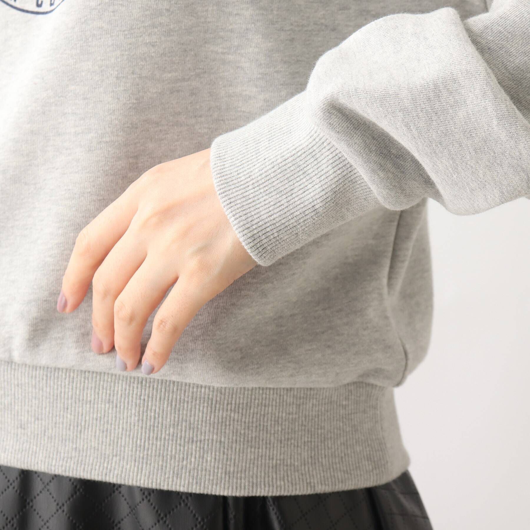 grove「【Wrangler（ラングラー）別注】カレッジロゴがポイント！裏毛プルオーバー」|パーカー|