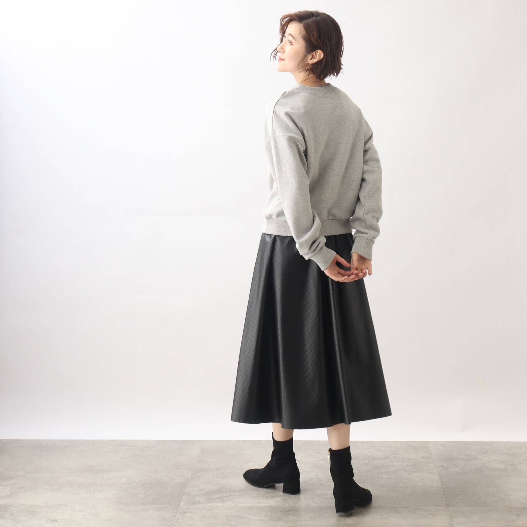 grove「【Wrangler（ラングラー）別注】カレッジロゴがポイント！裏毛プルオーバー」|パーカー|