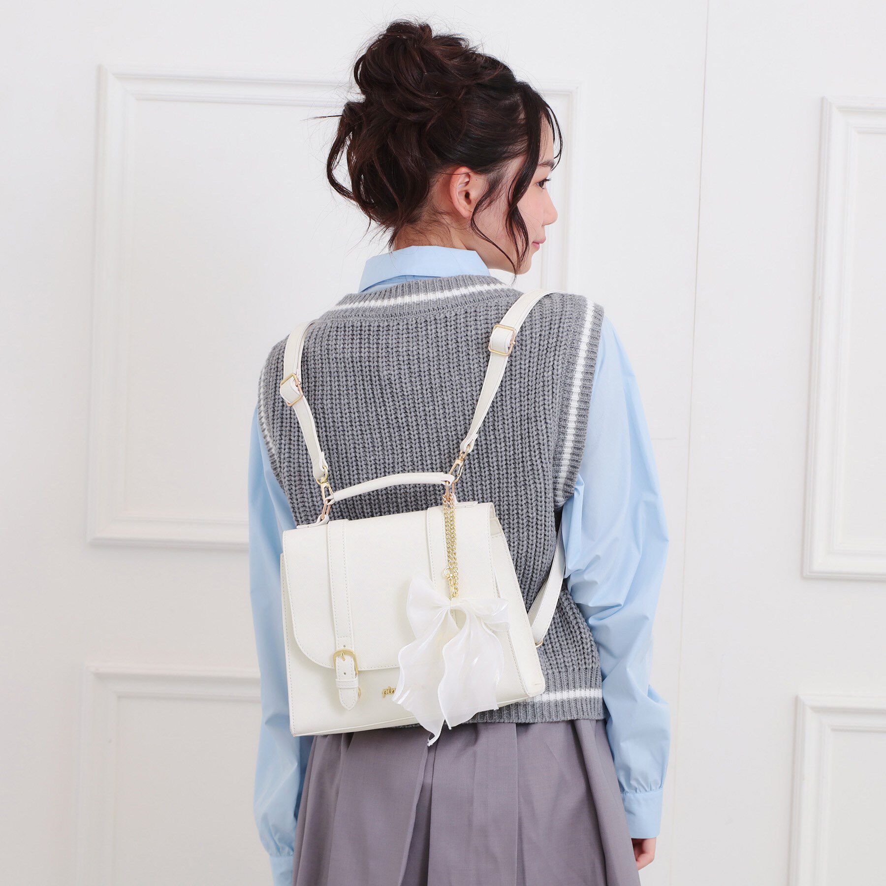 PINK-latte「◆リボンチャーム付きガーリーサッチェル」|ショルダー・メッセンジャー|ホワイト(001)