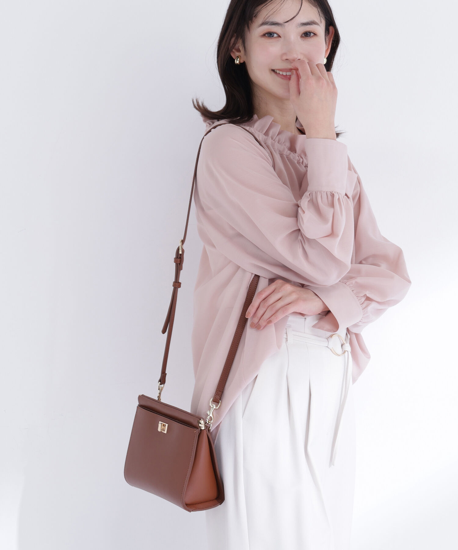  「スピンロックスクエアショルダーバッグ」|ショルダー・メッセンジャー|ロゼブラウン