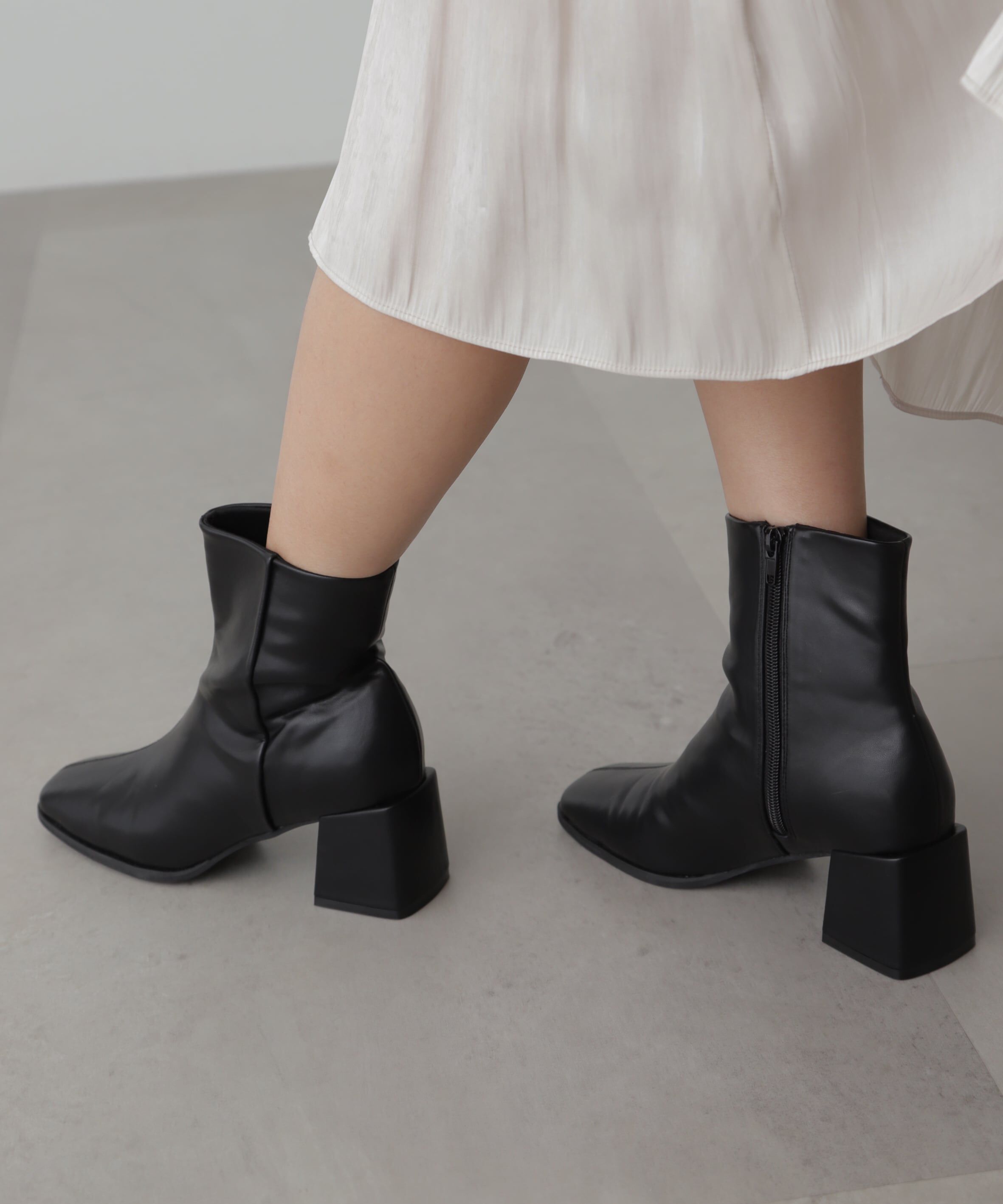  「オーバーヒールブーツ」|その他|