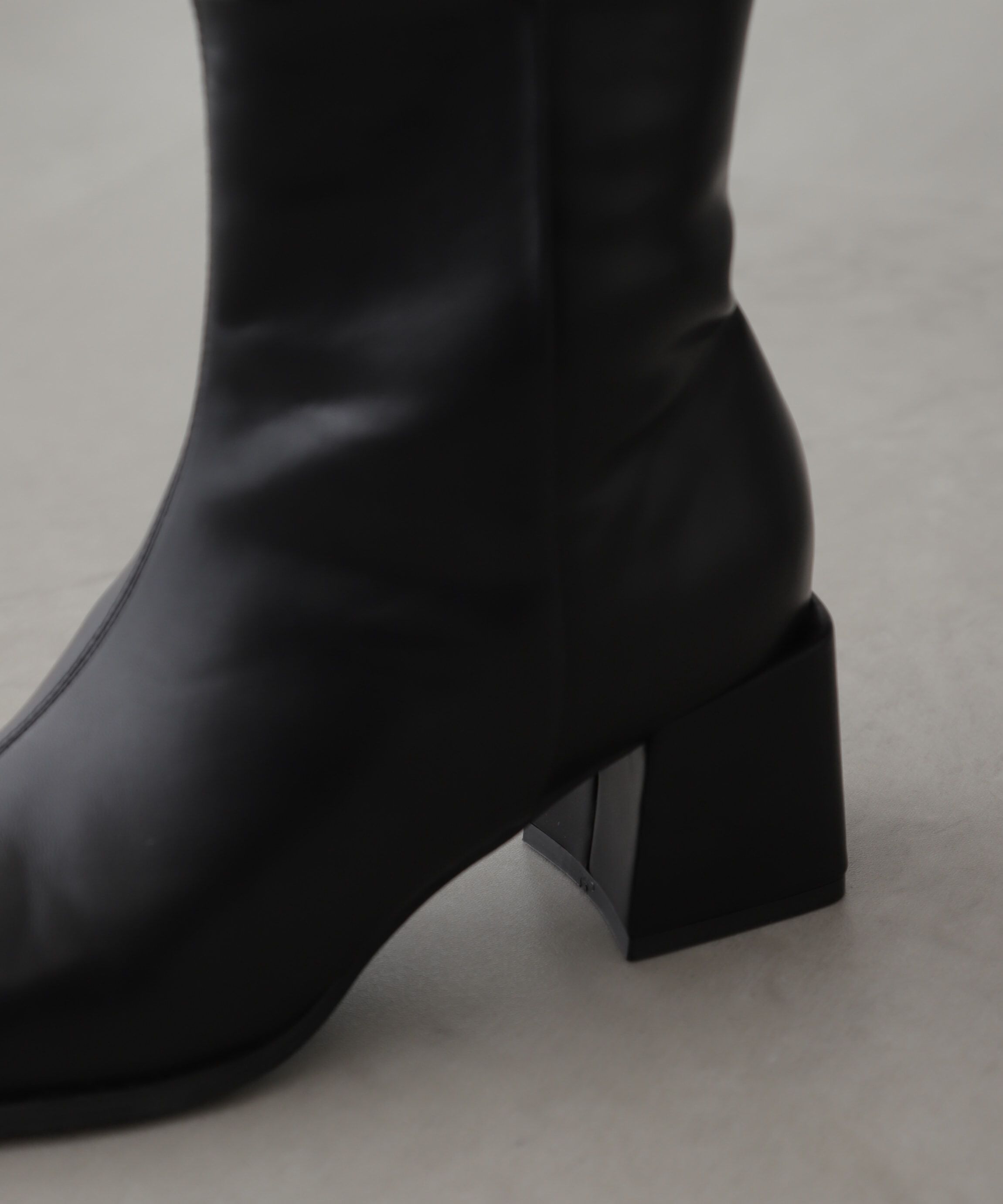  「オーバーヒールブーツ」|その他|