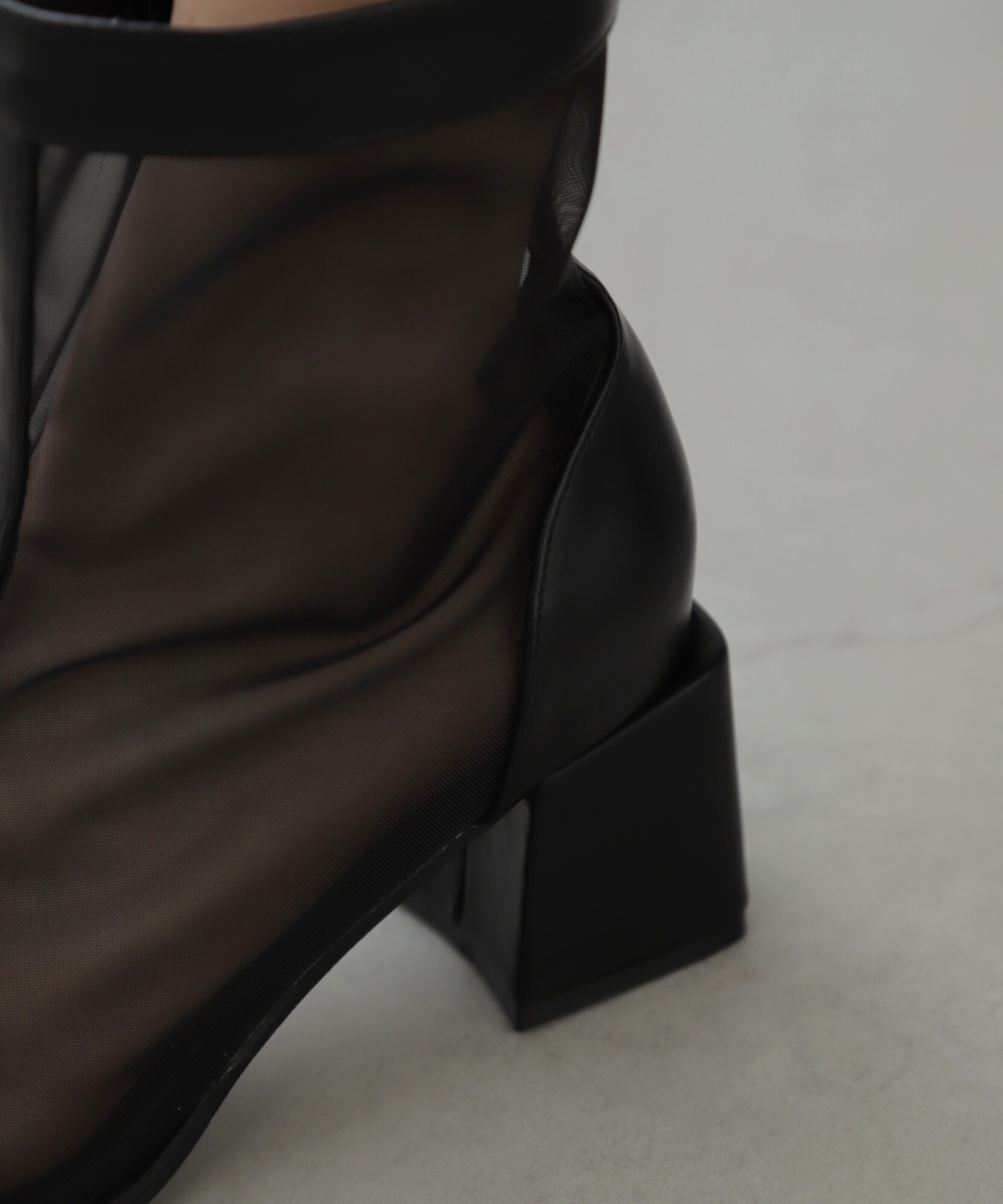  「オーバーヒールブーツ」|その他|