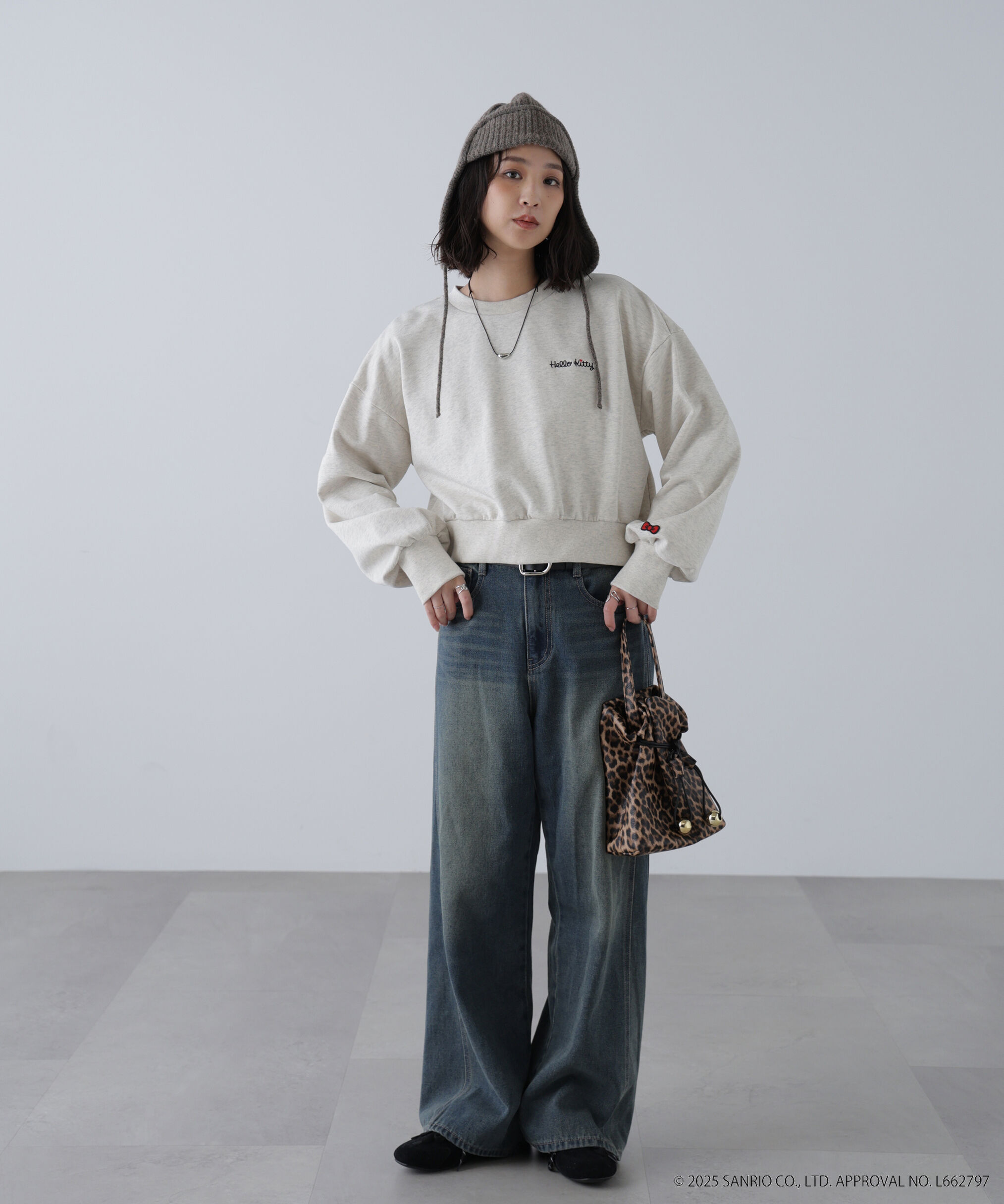  「ｻﾝﾘｵｷｬﾗｸﾀｰｽﾞｺﾗﾎﾞ SHORT SWEAT ｼｮｰﾄｽｳｪｯﾄ 胸LOGO&times;  」|Tシャツ・カットソー|