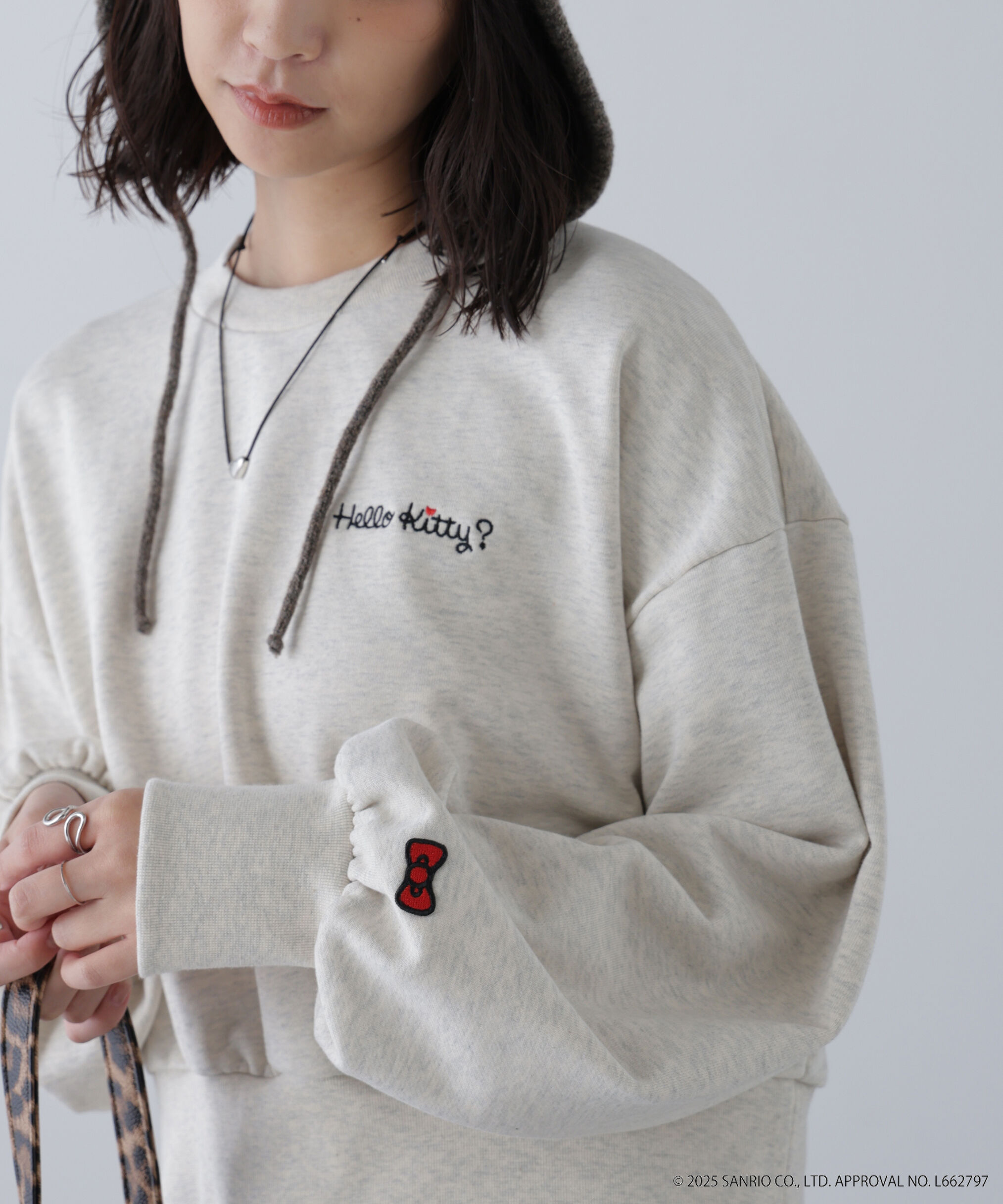  「ｻﾝﾘｵｷｬﾗｸﾀｰｽﾞｺﾗﾎﾞ SHORT SWEAT ｼｮｰﾄｽｳｪｯﾄ 胸LOGO&times;  」|Tシャツ・カットソー|