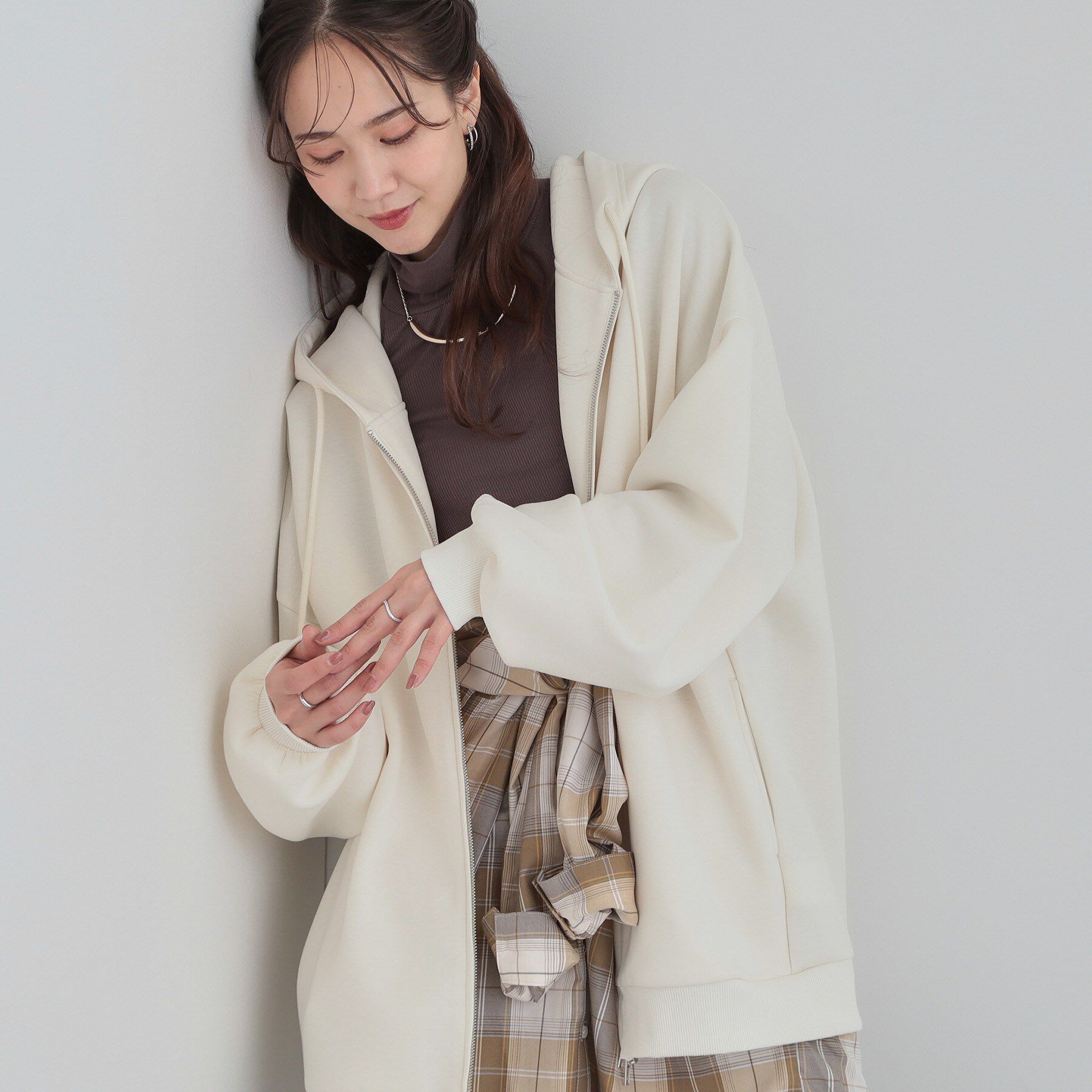 SHOO･LA･RUE「【セットアップ可/なめらかタッチ】オーバーサイズゆるパーカ」|パーカー|アイボリー(004)